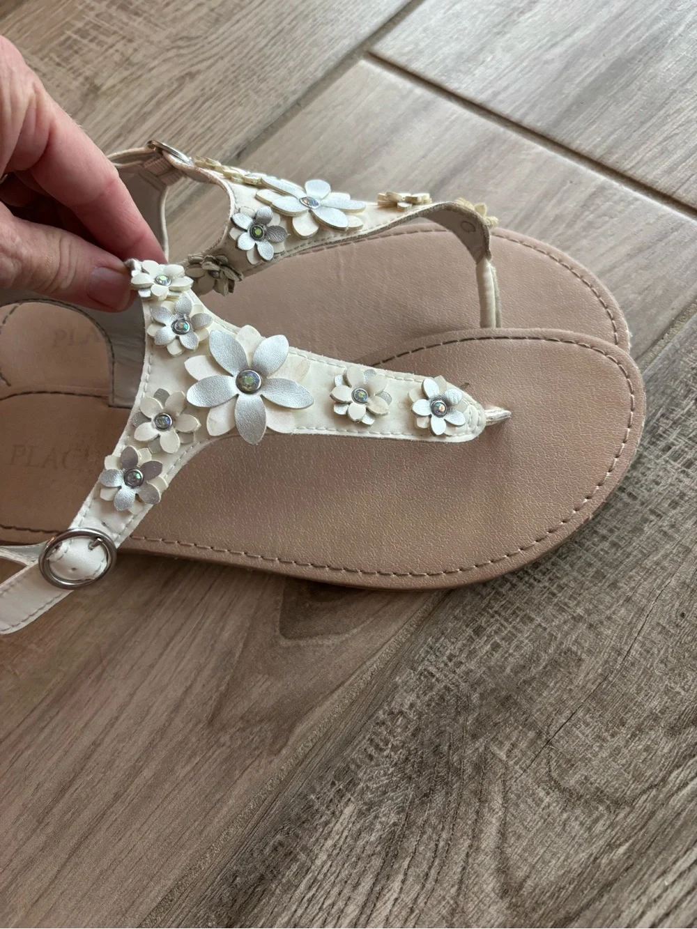 The Children's Place Cream Floral T-Strap Sandals with Iridescent Accents size 5